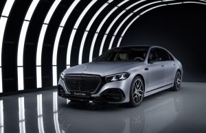Новый Mercedes-Benz S-Class начнут продавать в России. Подробности