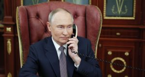 Путин во вторник проведет международный телефонный разговор