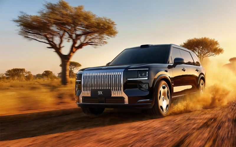 Водителям Zeekr 9X придется заново идти в автошколу. Как это возможно