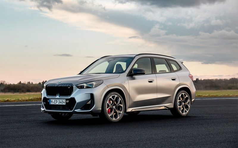 
            Дешевые иранские седаны и некомплектные Kia на «Автоторе». Новости недели
        