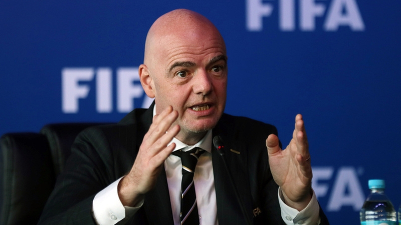 Глава ФИФА Инфантино нашел средство для борьбы с расизмом