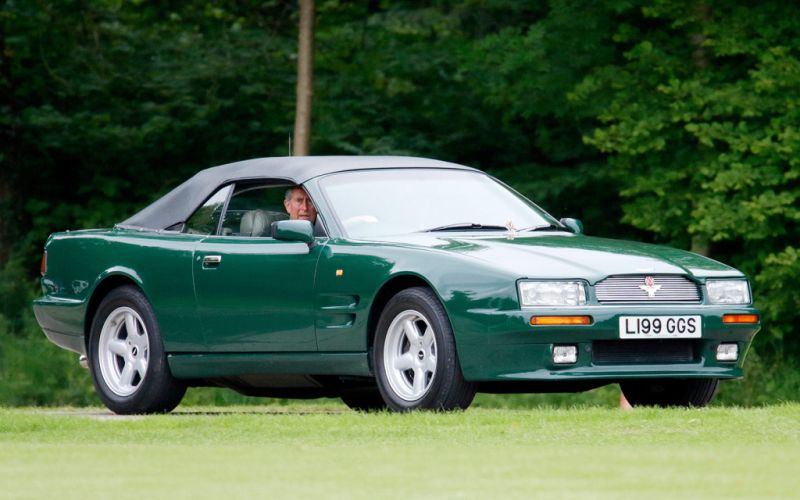 Король на Aston Martin. Какие автомобили любит новый британский монарх