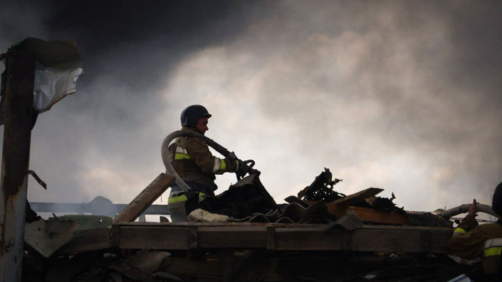 Николаев на юге Украины сотрясли взрывы